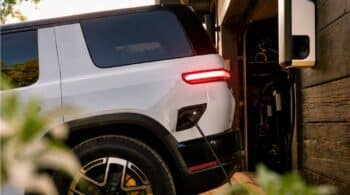 Μεγάλος ανταγωνιστής της Tesla έρχεται στην Ευρώπη