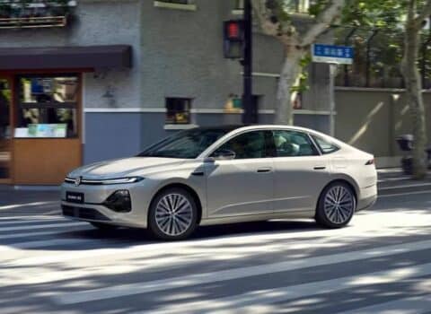 Νέο δυναμικό σεντάν VW με κατανάλωση μόλις 2,8 λτ./100 χλμ.
