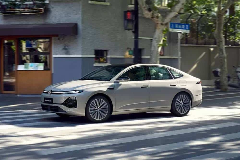 https://cdn.autogreeknews.gr/wp-content/uploads/2026/08/vw-id.-era-es5-11.jpg