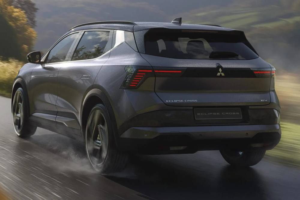 https://cdn.autogreeknews.gr/wp-content/uploads/2026/09/2026-Mitsubishi-Eclipse-Cross-EV-2-copy-2048x1152-1.jpg