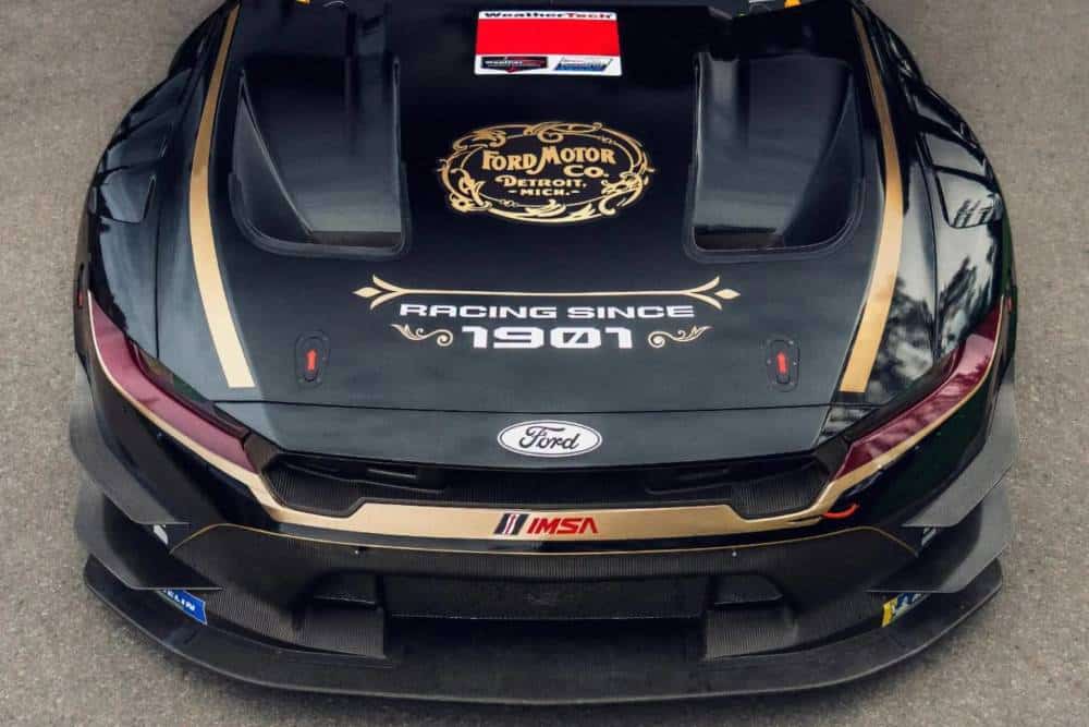 https://cdn.autogreeknews.gr/wp-content/uploads/2026/09/2026_ford_mustang_gt3_petit_lemans_livery-8-2048x1-1.jpg