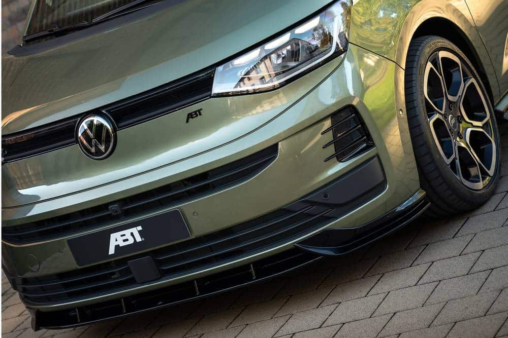 https://cdn.autogreeknews.gr/wp-content/uploads/2026/09/ABT-VW-Mulitvan-Lufteinlaesse.jpg