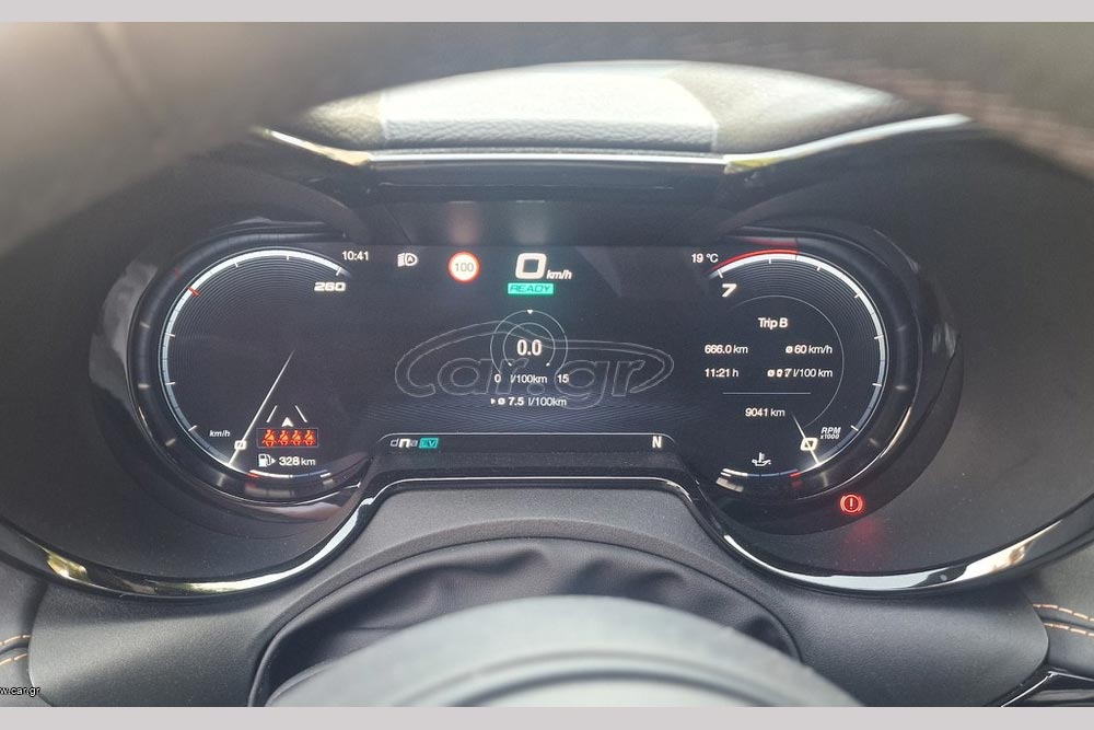 https://cdn.autogreeknews.gr/wp-content/uploads/2026/09/Alfa-Romeo-Tonale-2025-used-5.jpg