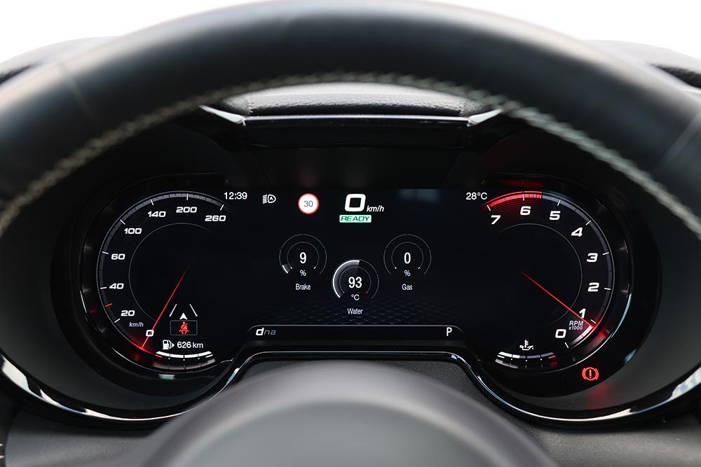 https://cdn.autogreeknews.gr/wp-content/uploads/2026/09/Alfa-Romeo-Tonale-2026-40.jpg