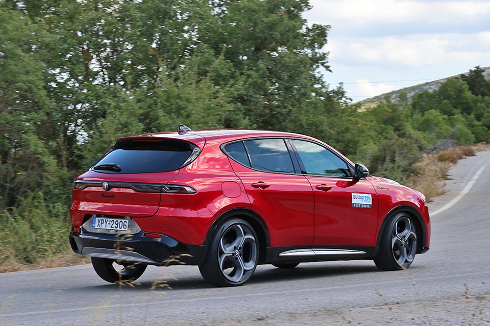 https://cdn.autogreeknews.gr/wp-content/uploads/2026/09/Alfa-Romeo-Tonale-2026-6.jpg