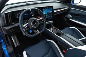 Alpine A390 GT – Alpine Vision Blue (73) (1)