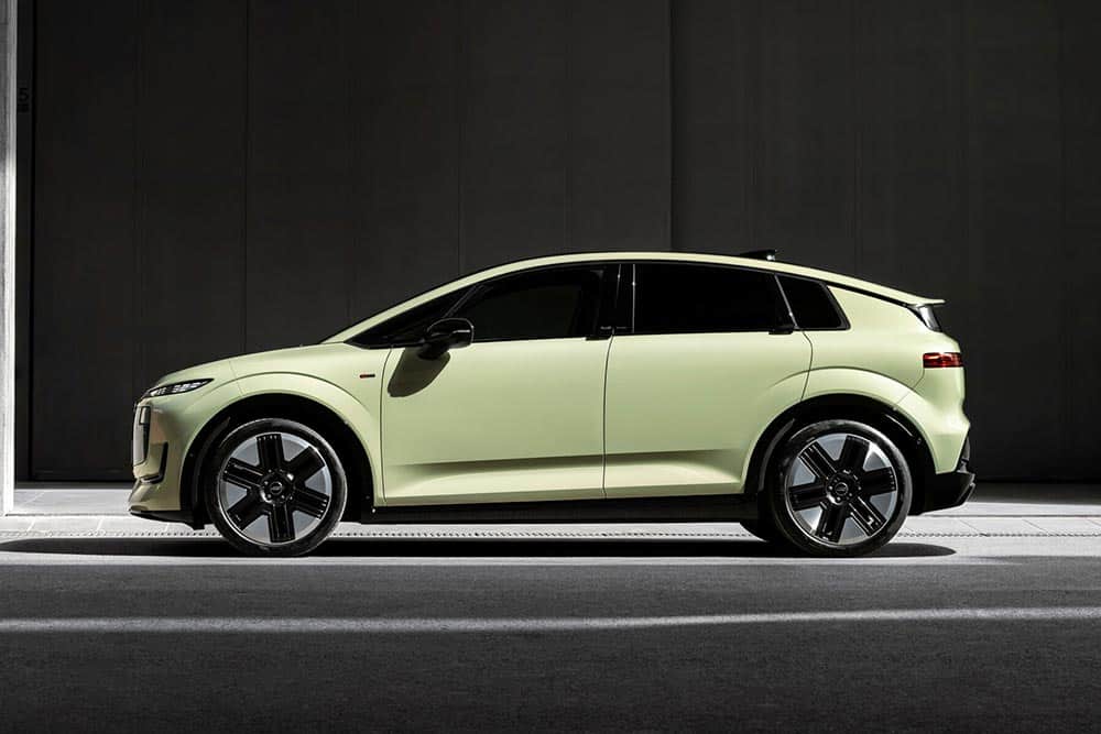 https://cdn.autogreeknews.gr/wp-content/uploads/2026/09/Audi-A2-e-tron-5.jpg