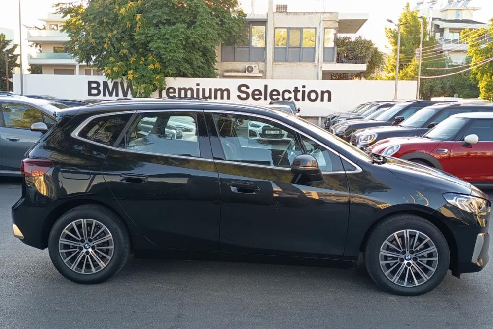https://cdn.autogreeknews.gr/wp-content/uploads/2026/09/BMW-218d-Active-Tourer-2024-used-2.jpg
