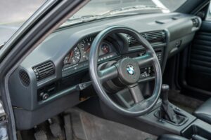 BMW_M3_E30_for_sale (1)