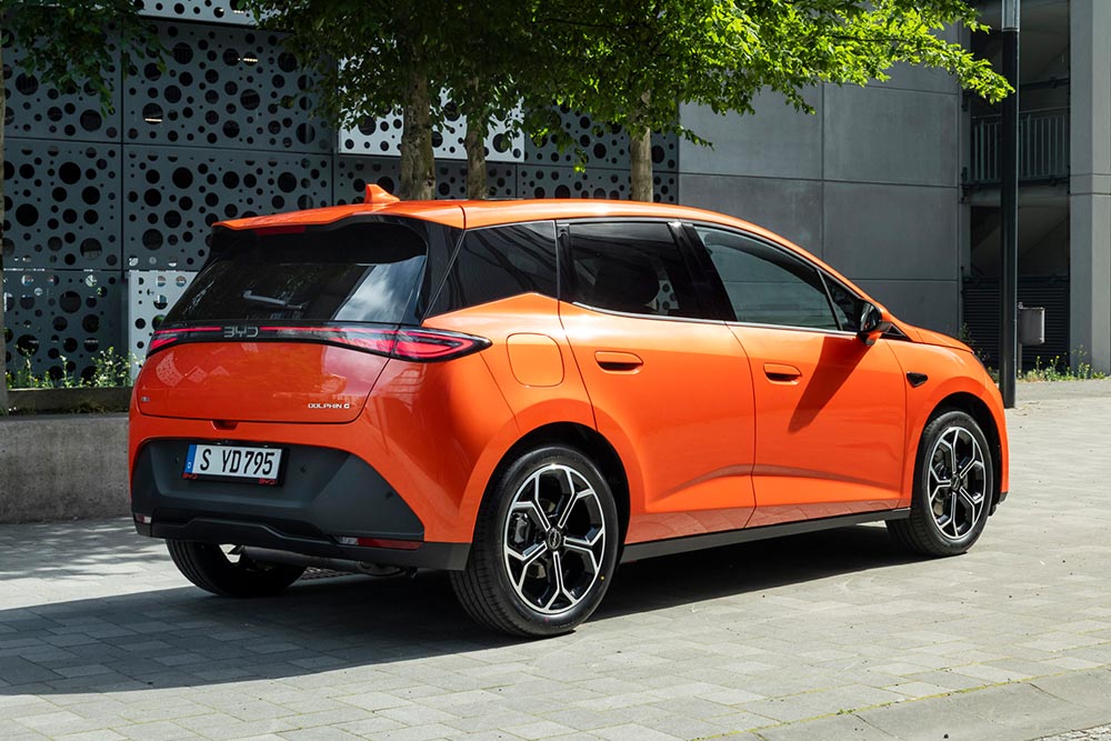 https://cdn.autogreeknews.gr/wp-content/uploads/2026/09/BYD_DOLPHIN_G_DM-i-10.jpg