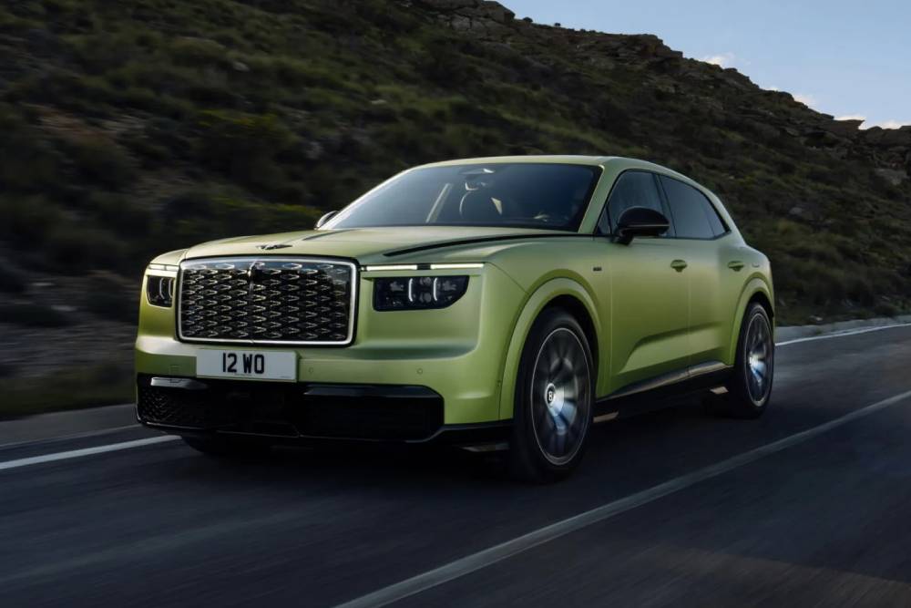 https://cdn.autogreeknews.gr/wp-content/uploads/2026/09/Bentley-Torcal-EV-4.jpg