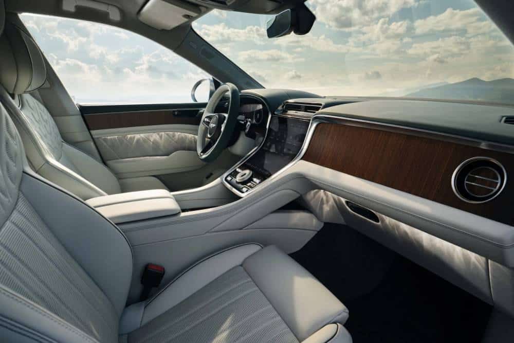 https://cdn.autogreeknews.gr/wp-content/uploads/2026/09/Bentley-Torcal-EV-7.jpg