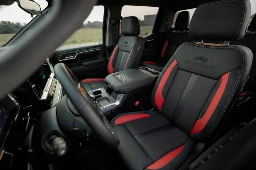 https://cdn.autogreeknews.gr/wp-content/uploads/2026/09/Callaway-Waldoch-Launch-Edition-Silverado-SC602-83-8.jpg
