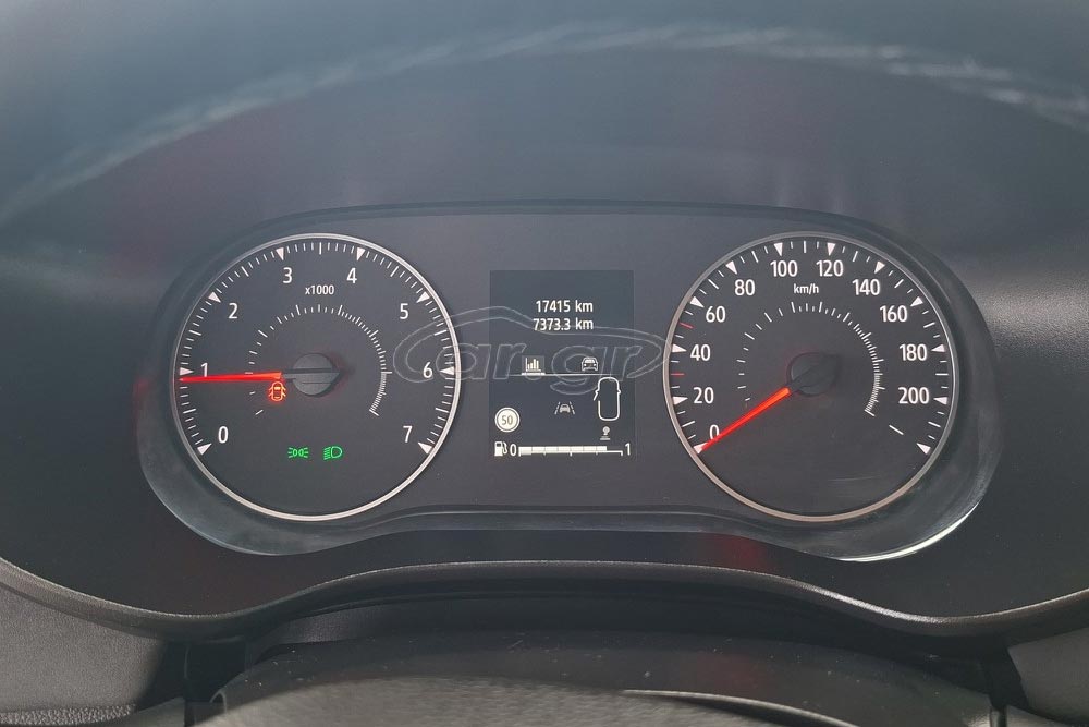 https://cdn.autogreeknews.gr/wp-content/uploads/2026/09/Dacia-Sandero-Stepway-2025-used-6.jpg