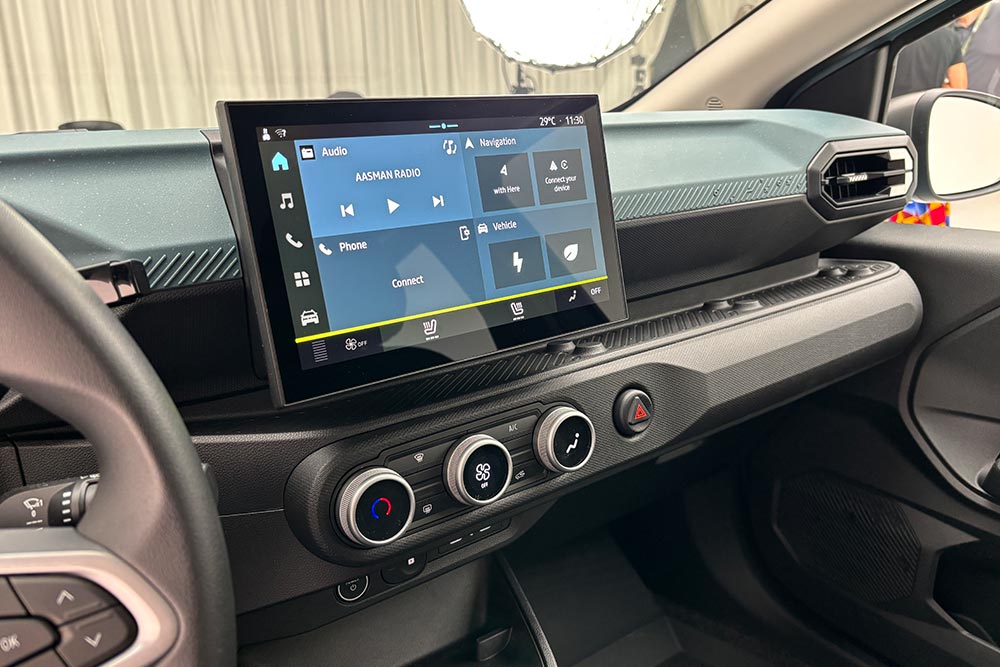 https://cdn.autogreeknews.gr/wp-content/uploads/2026/09/Dacia-Spring-2026-14.jpg