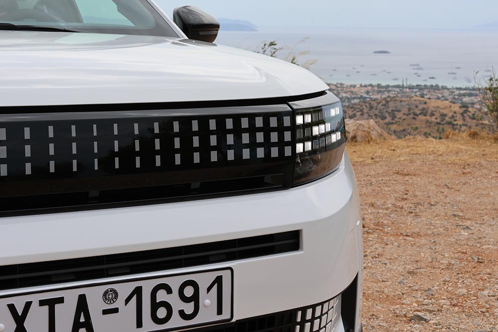 https://cdn.autogreeknews.gr/wp-content/uploads/2026/09/Fiat-Grande-Panda-2026-36.jpg