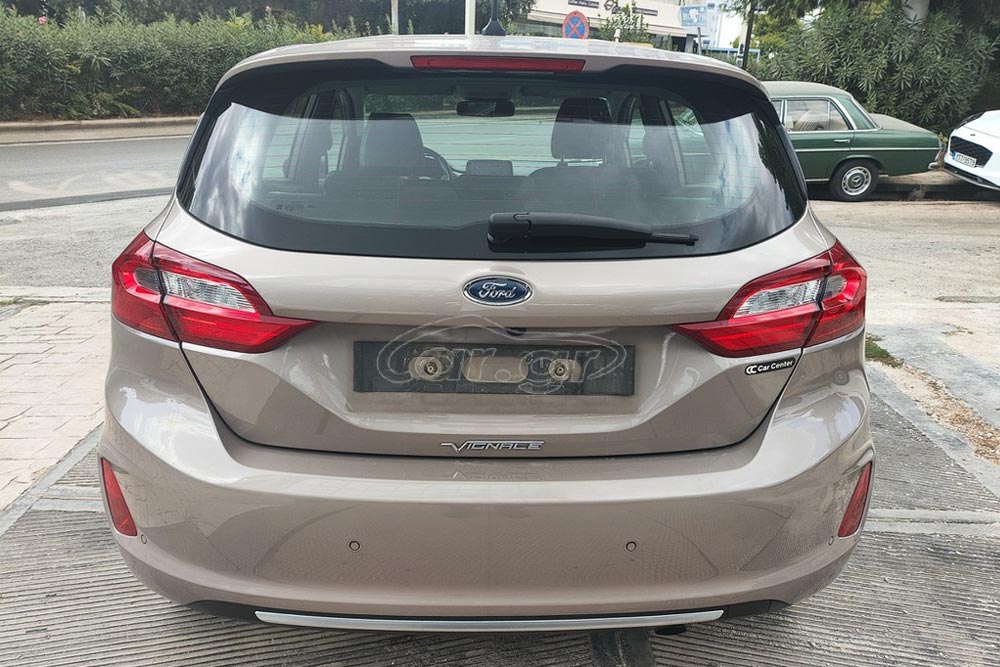 https://cdn.autogreeknews.gr/wp-content/uploads/2026/09/Ford-Fiesta-Vignale-used-4.jpg