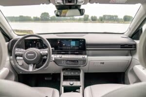 Hyundai-Kona-Hybrid (3)