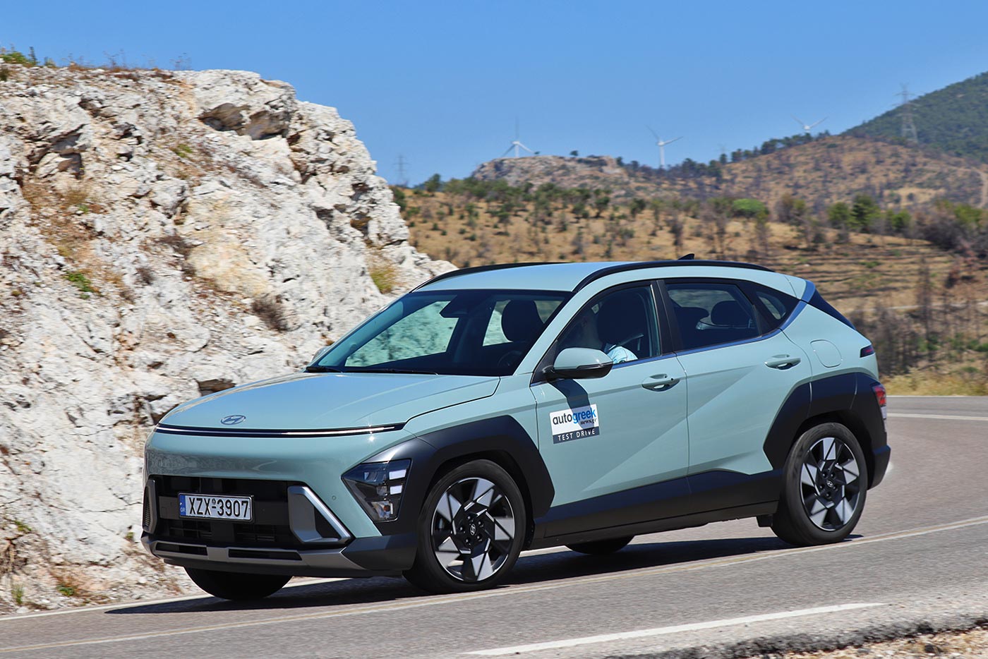 https://cdn.autogreeknews.gr/wp-content/uploads/2026/09/Hyundai-Kona-strofi.jpg
