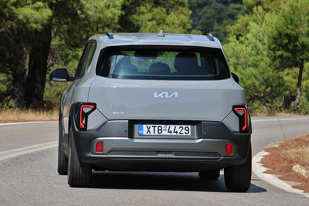 https://cdn.autogreeknews.gr/wp-content/uploads/2026/09/Kia-EV2-14.jpg