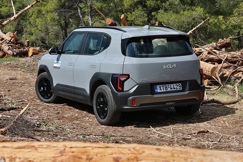 https://cdn.autogreeknews.gr/wp-content/uploads/2026/09/Kia-EV2-18.jpg