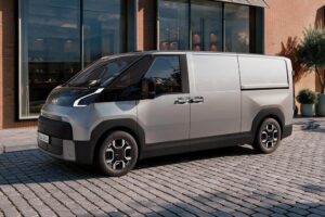 Kia-PV7-18