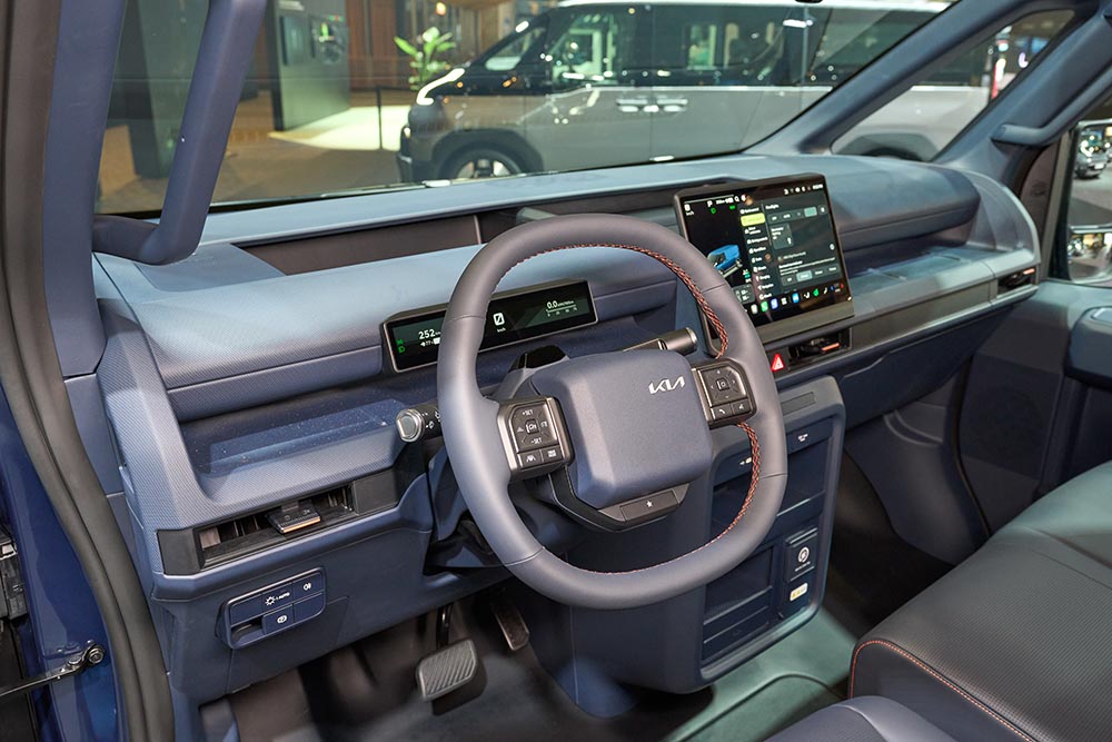 https://cdn.autogreeknews.gr/wp-content/uploads/2026/09/Kia-PV7-8.jpg