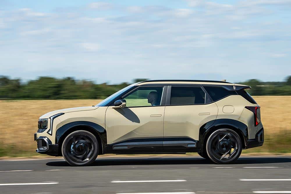 https://cdn.autogreeknews.gr/wp-content/uploads/2026/09/Kia-Seltos-2026-7.jpg