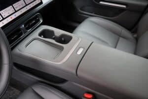 Leapmotor B05 interior (12)