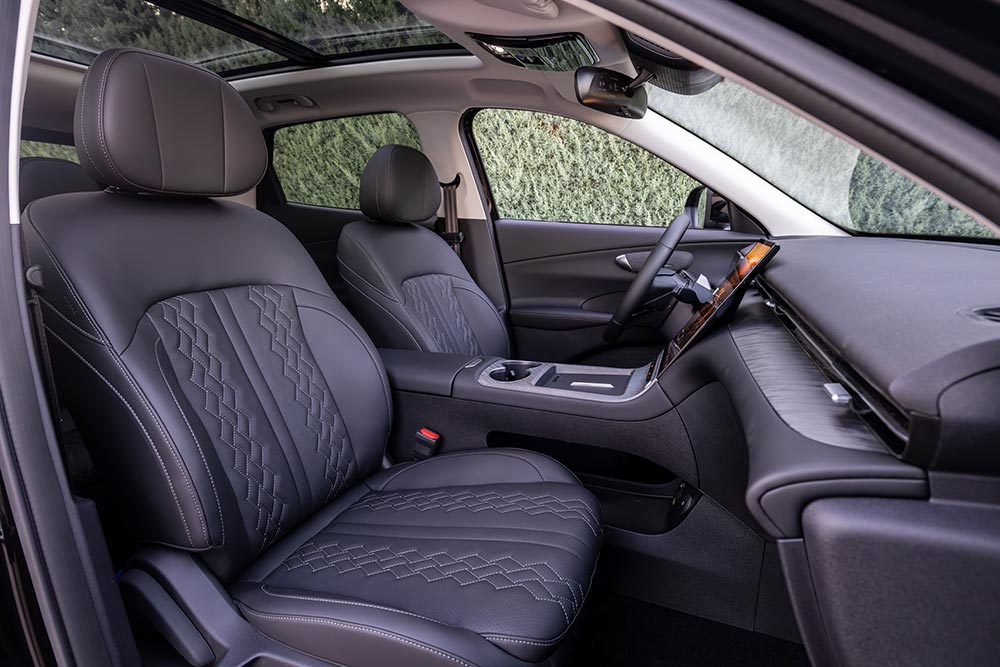 https://cdn.autogreeknews.gr/wp-content/uploads/2026/09/Lepas-L6_9.jpg