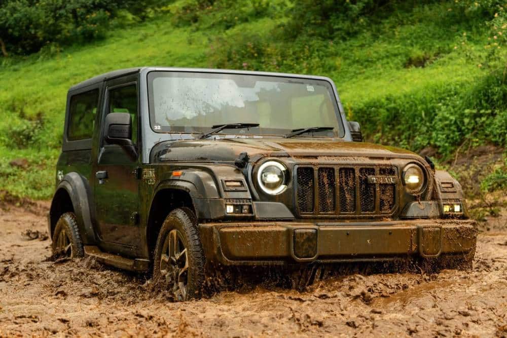https://cdn.autogreeknews.gr/wp-content/uploads/2026/09/Mahindra-Thar-OG-17-2048x1368-1.jpg