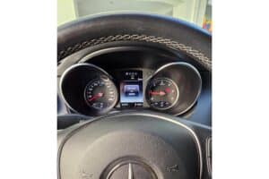 Mercedes-Benz-X-250-2020-8