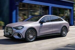 Mercedes-C300-electric (11)
