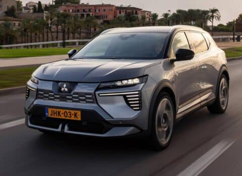 Νέο και αναβαθμισμένο Mitsubishi Eclipse Cross