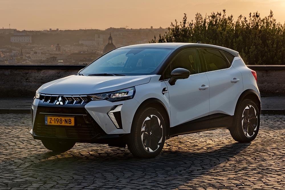 https://cdn.autogreeknews.gr/wp-content/uploads/2026/09/New-Mitsubishi-ASX-3.jpg