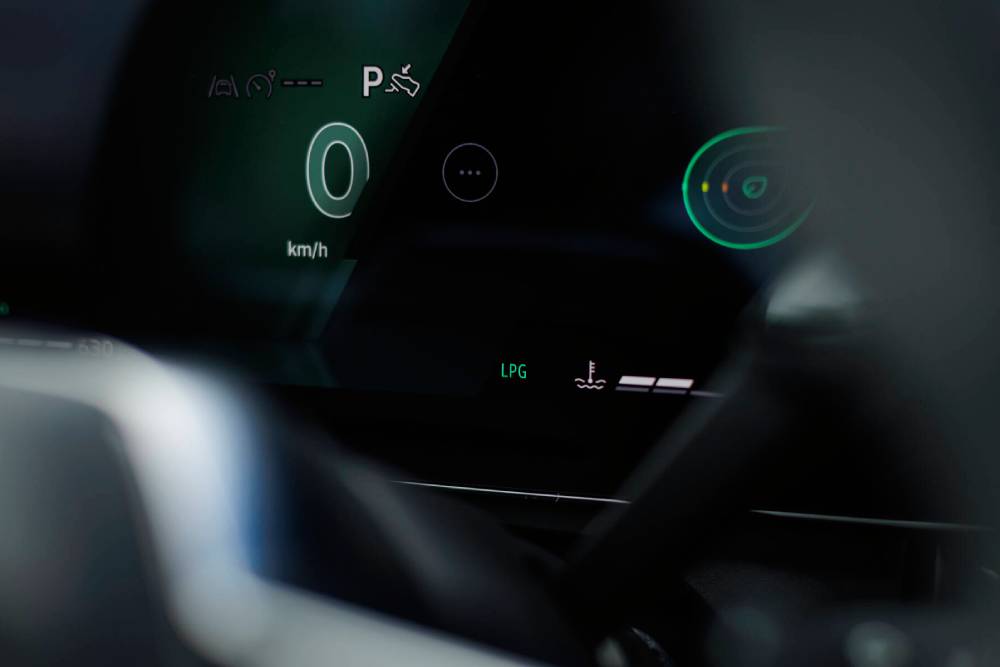 https://cdn.autogreeknews.gr/wp-content/uploads/2026/09/Renault-Clio-Eco-G-120-auto-5-1.jpg