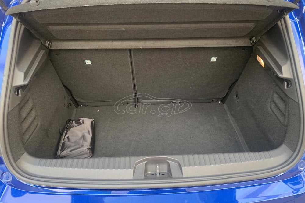 https://cdn.autogreeknews.gr/wp-content/uploads/2026/09/Renault-Clio-LPG-2025-used-5.jpg