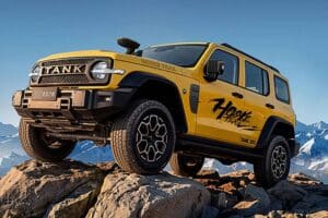 Tank-300-Hooke-Trail-Edition-2-2048×1153
