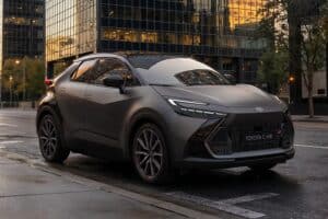 Toyota-C-HR-GR-Sport-2026-1