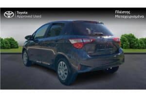 Toyota-Yaris-2018-used-2