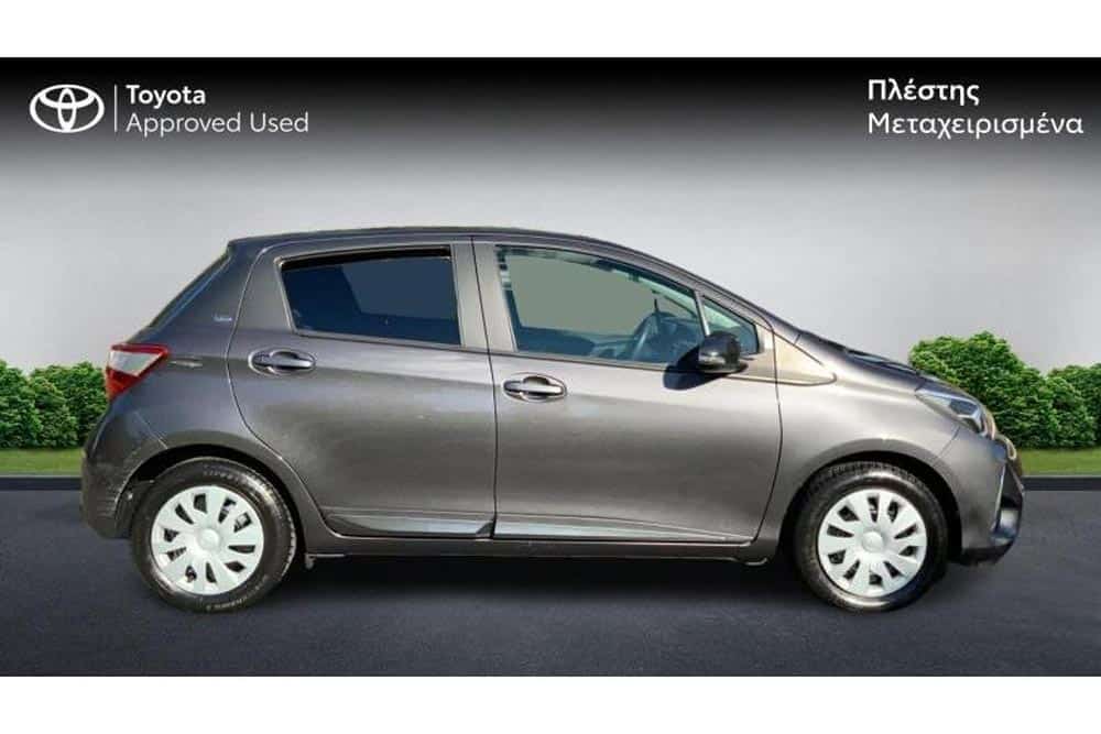 https://cdn.autogreeknews.gr/wp-content/uploads/2026/09/Toyota-Yaris-2018-used-4.jpg
