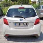 Toyota-Yaris-Hybrid-2017-used-3