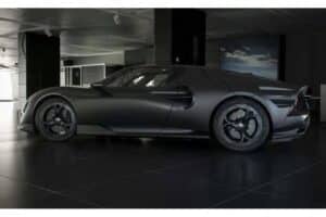 alfa-romeo-33-stradale-perla-nera (12)
