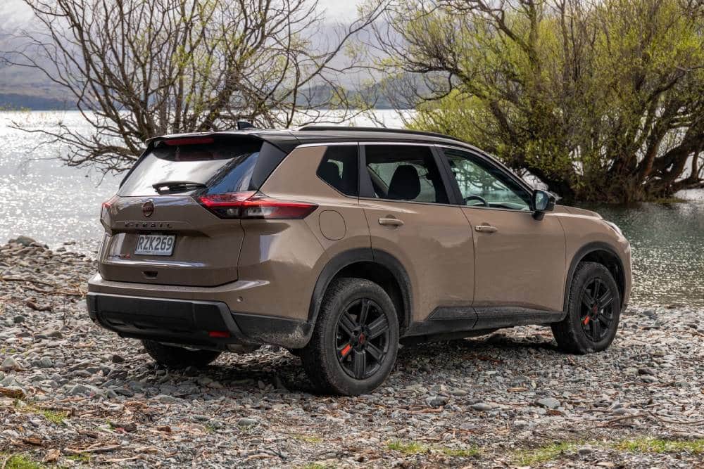 https://cdn.autogreeknews.gr/wp-content/uploads/2026/09/australian-niisan-x-trail-rock-creek-6.jpg