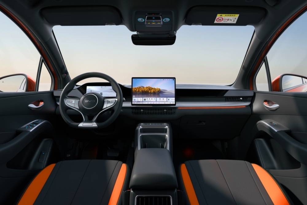https://cdn.autogreeknews.gr/wp-content/uploads/2026/09/byd-dolphin-g-dmi-5.jpg