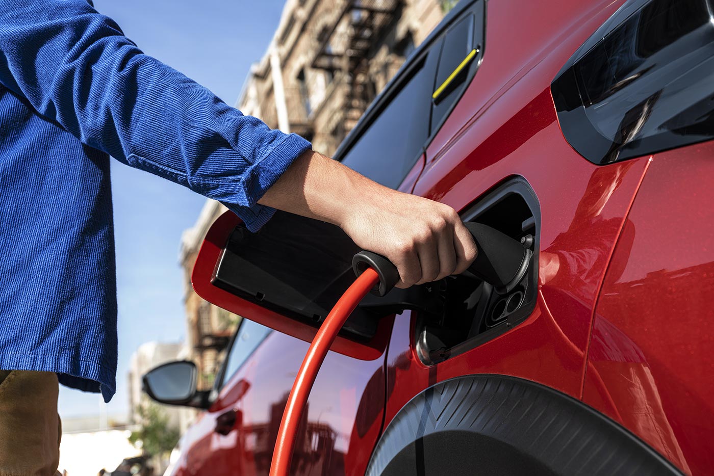 https://cdn.autogreeknews.gr/wp-content/uploads/2026/09/citroen-e-c3-charging.jpg