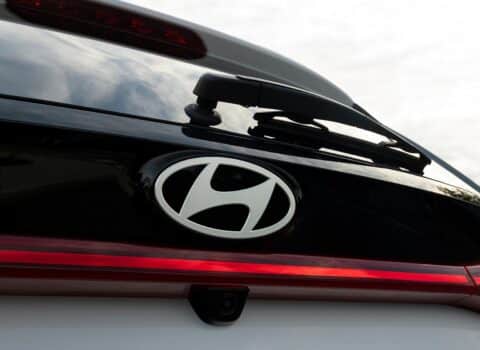 Συμφέρει το οικονομικότερο νέο μοντέλο της Hyundai