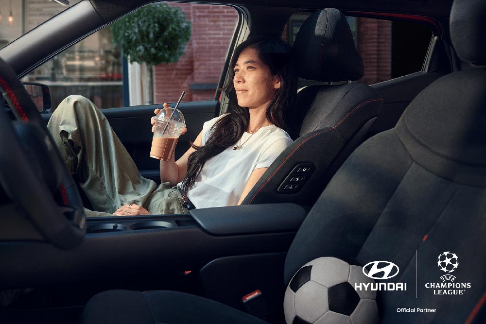 https://cdn.autogreeknews.gr/wp-content/uploads/2026/09/hyundai-uefa-champions-league-3.jpg