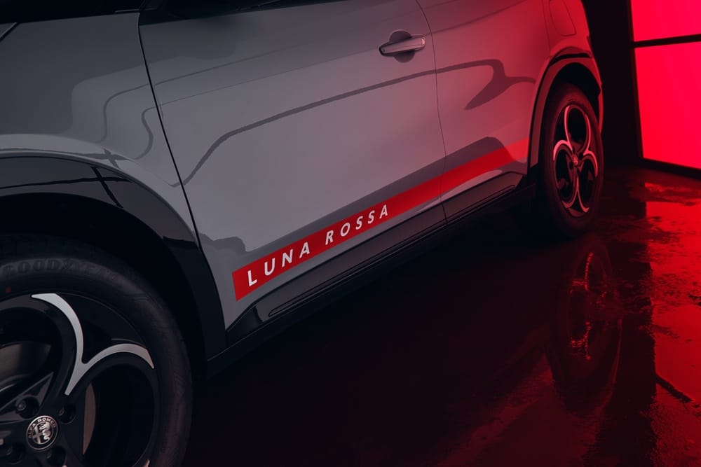 https://cdn.autogreeknews.gr/wp-content/uploads/2026/09/junior-edizione-luna-rossa-2_1000x667.jpg