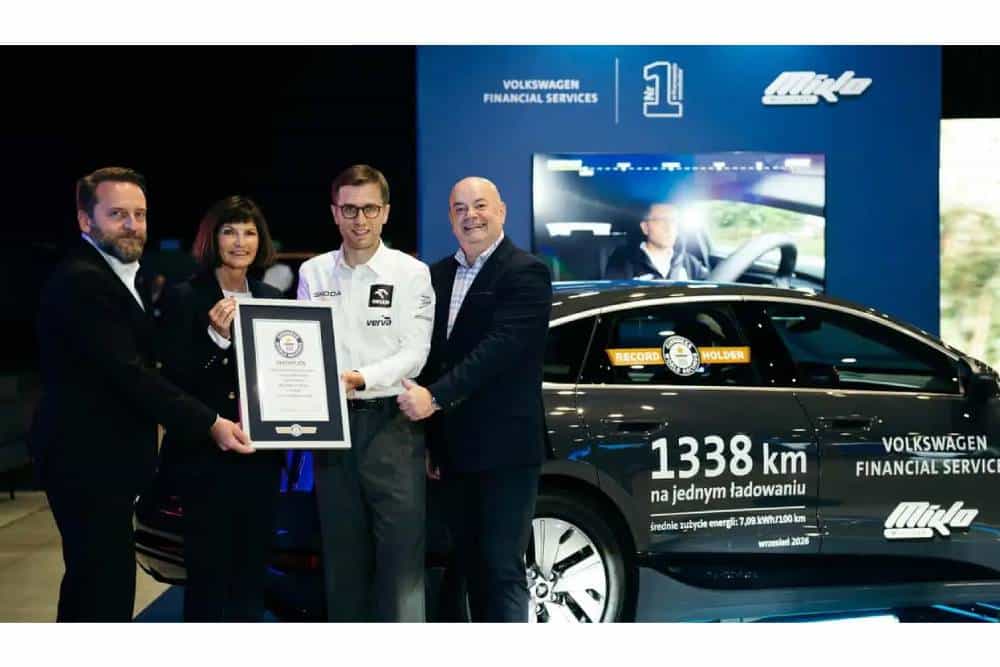 https://cdn.autogreeknews.gr/wp-content/uploads/2026/09/miko-marczyk-sets-guinness-ev-range-record-in-the-.jpg